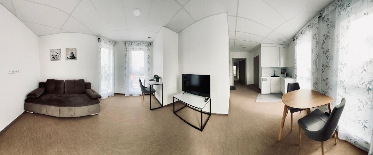 Floros Namai Otel Silale Dış mekan fotoğraf