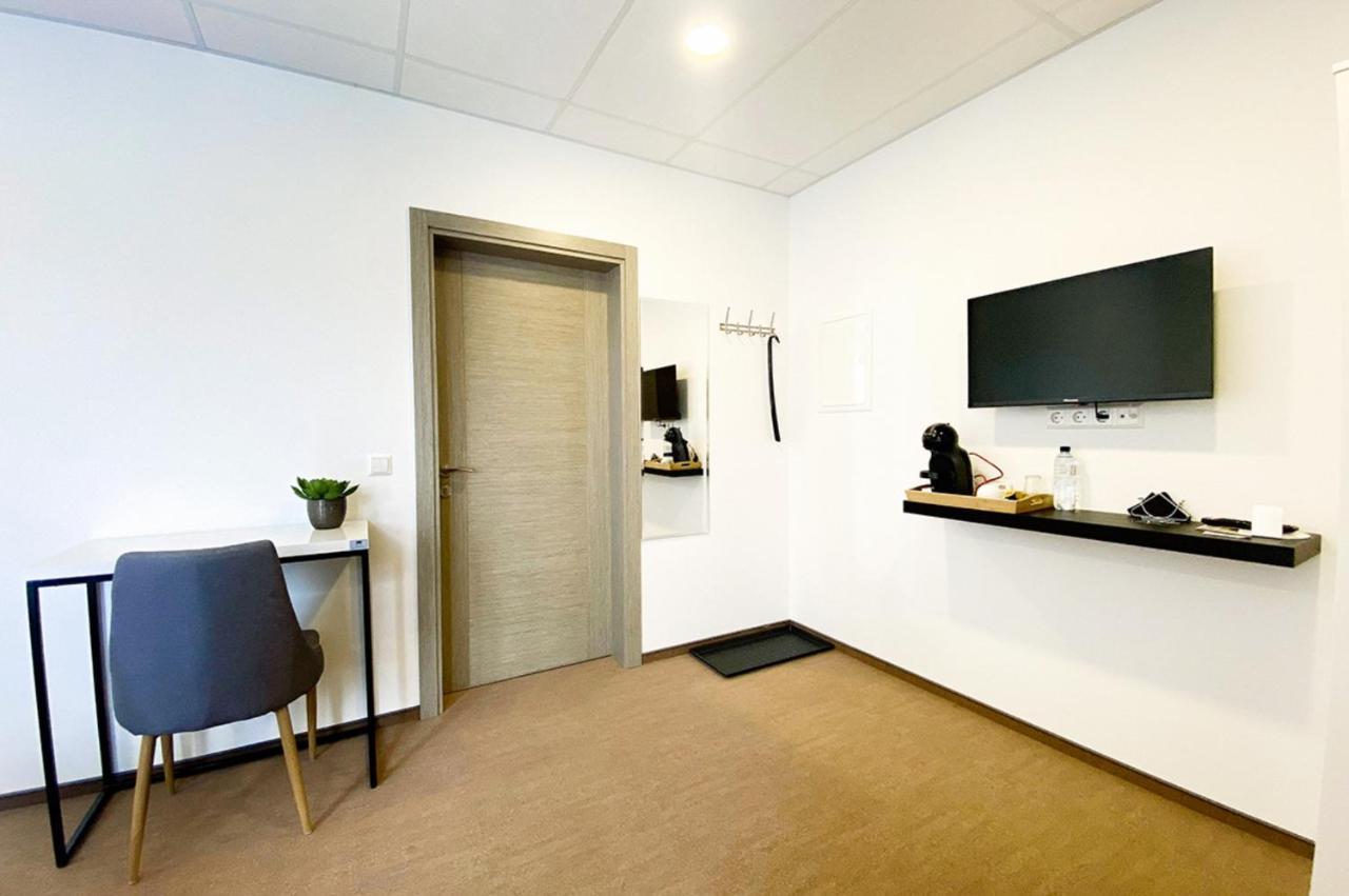 Floros Namai Otel Silale Dış mekan fotoğraf